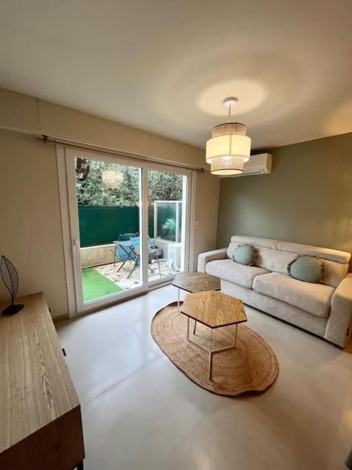 2 Pieces Cosy Sur Hippodrome Apartment *